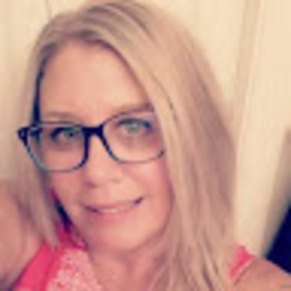 Meet your Posher, Mslovey - Picture 1 of 1